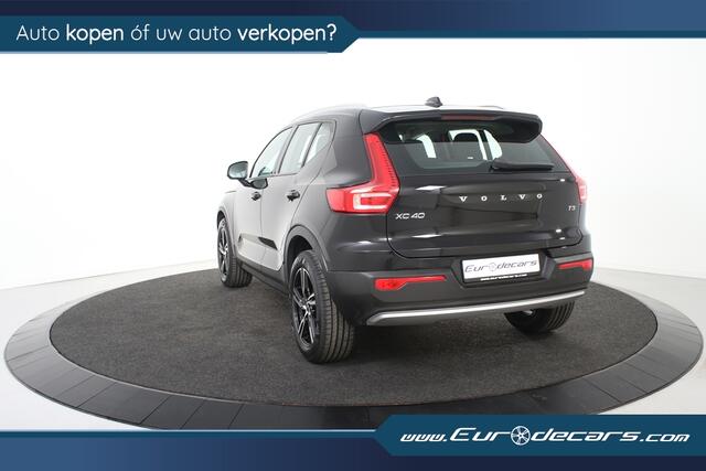 Volvo XC40 1.5 T3 Momentum Pro *1ste Eigenaar*R-Design*Navigatie*