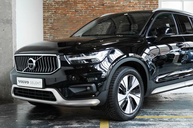 Volvo XC40 B4 Inscription | Electrische bedienbare voorstoelen | Stoelverwarming | 360° parkeercamera | Adaptive cruise control | Exterieur Stylingkit | BLIS | Volvo on Call | Parkeerverwarming | Parkeersensoren voor + achter |