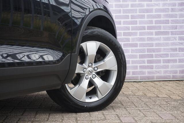 Volvo XC40 1.5 T3 Momentum Pro | Panorama-schuifdak | Camera | Harman Kardon | LED Koplampen | Zwarte Hemel |