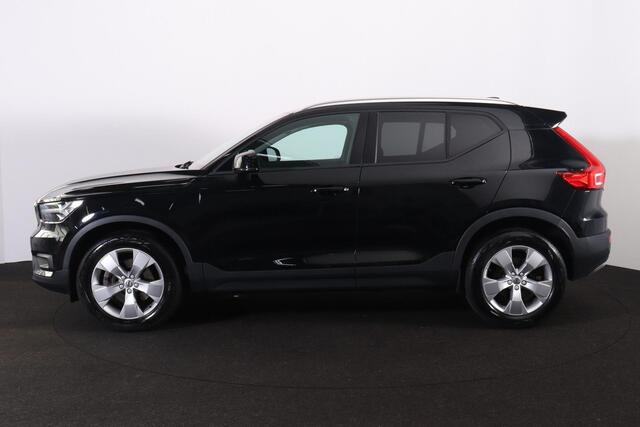 Volvo XC40 B4 Business Pro - IntelliSafe Assist - Harman/Kardon audio - Parkeercamera achter - Parkeersensoren voor & achter - Draadloze tel. lader - Cruise control - 18' LMV