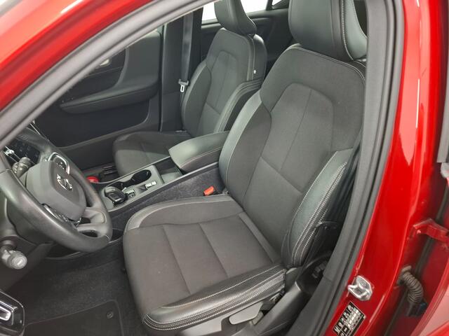 Volvo XC40 1.5 T5 Twin Engine Momentum Pro | Wordt verwacht | Keyless start | Elk. achterklep