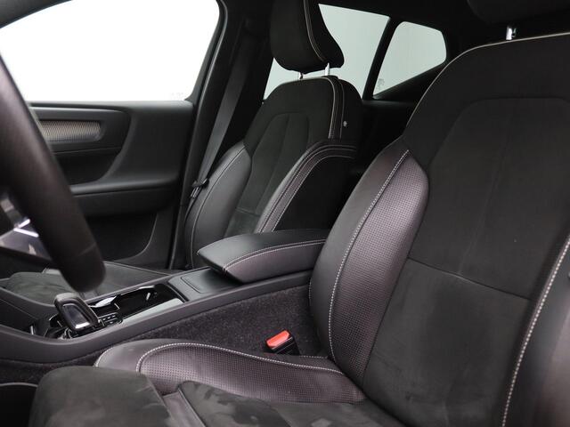 Volvo XC40 Recharge P8 AWD R-Design Elek. achterklep, Achteruitrijcamera, PDC v+a, Cruise Control, Stoelverwarming, DAB, Dodehoek Detectie, Keyless, Apple Carplay, 19" Lmv, LED