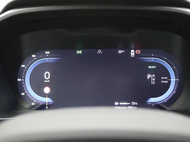 Volvo XC40 Recharge P8 AWD R-Design Elek. achterklep, Achteruitrijcamera, PDC v+a, Cruise Control, Stoelverwarming, DAB, Dodehoek Detectie, Keyless, Apple Carplay, 19" Lmv, LED