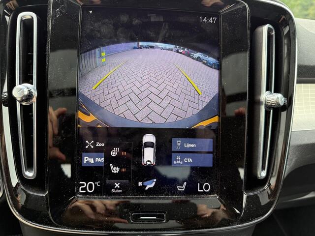 Volvo XC40 1.5 T2 Business Pro | Adaptieve Cruise Control | Panoramadak | Lederen Bekleding | Climate Pack | Parkeer Pakket |