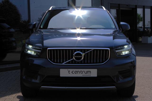 Volvo XC40 1.5 T4 211 PK Recharge Inscription Expression, Trekhaak, Camera, LED, Cruise Control