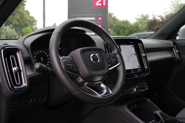 Volvo XC40 1.5 T4 211 PK Plug-in hybrid Core Bright, Camera, LED, Cruise Control