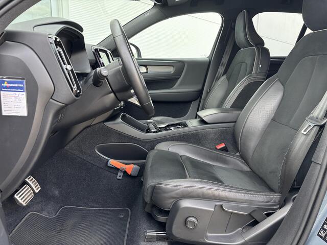 Volvo XC40 1.5 T3 R-Design / Navigatie / Camera / Dealer onderhouden / Elektrische achterklep /