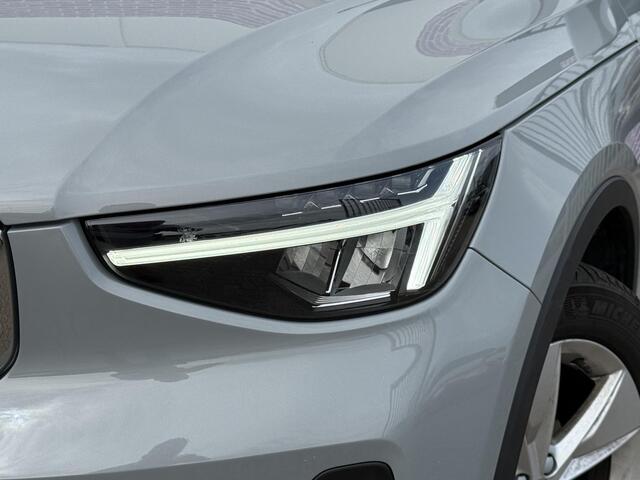 Volvo XC40 T2 Core Aut. | Nieuw Binnen | LED | Climate | Navigatie | Zitting verlengers | Keyless Entry + Start