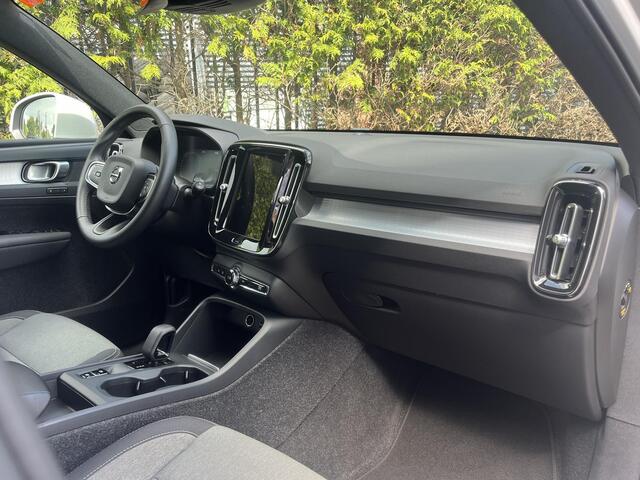 Volvo XC40 T5 Recharge Inscription Expression Pilot Assist | Camera | Stuur+stoelverwarming | Elekt. bestuurdersstoel