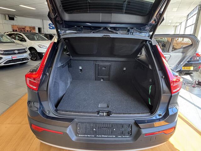 Volvo XC40 1.5 T5 Recharge Inscription BOMVOL * BLIS * CREME LEER Elektr+memory * HARMAN KARDON