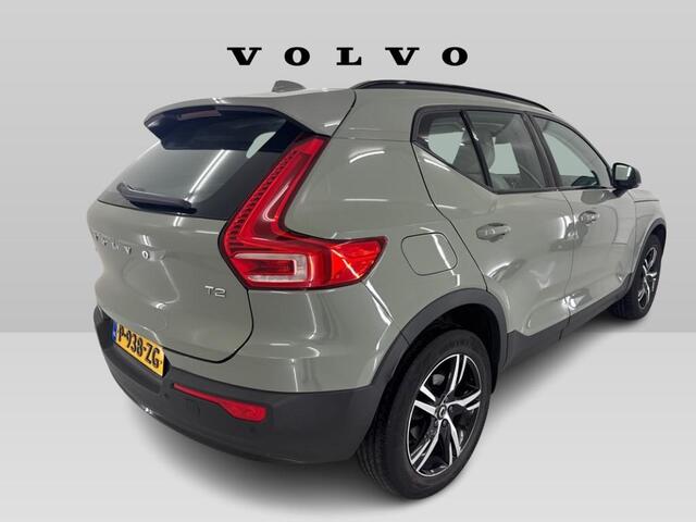 Volvo XC40 1.5 T2 Plus Dark | Harman/Kardon audio | Elektrische stoelverstelling | Stoel- en stuurverwarming | Adaptive Cruise Control | Dode hoek detectie BLIS | Keyless | Volvo On Call |
