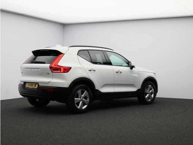 Volvo XC40 T3 Automaat / Trekhaak / Park assist v+a+camera / Stoel+voorruitverwarming