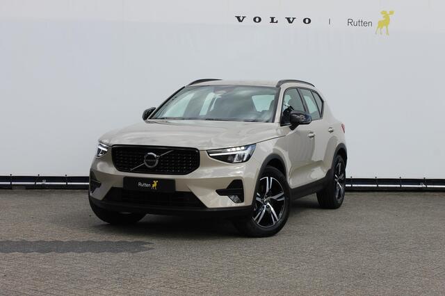 Volvo XC40 B4 211PK automaat Plus Dark Adaptieve Cruise Control / Blis / Google infotainment / Semi elektrisch wegklapbare trekhaak / Verwarmbare voorruit
