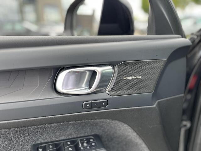 Volvo XC40 T5 Plug-in hybrid Plus Dark | Panoramadak | Harman/Kardon | Memoryseats | 360 Camera |