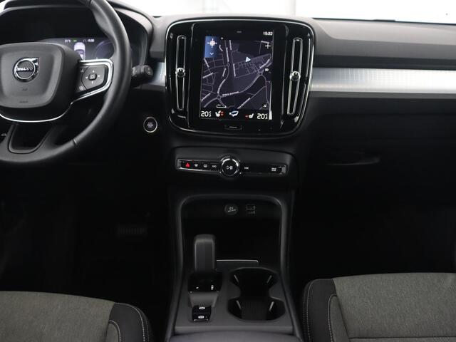 Volvo XC40 1.5 T4 Recharge Inscription | Automaat | PHEV | Climate crontrole | Stoelverwarming | Stuurverwarming | LED | Carplay | DAB | Navigatie | Cruise controle