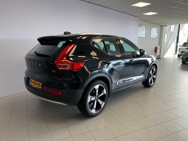 Volvo XC40 2.0 T4 Automaat - Leder - HarmanKardon - Stoelverwarming