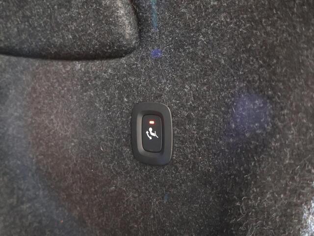 Volvo XC40 1.5 T4 RECHARGE 211 PK AUT. INSCRIPTION + TREKHAAK | LEDER | HARMAN/KARDON | STOELVERW. V+A | ADAPTIVE CRUISE