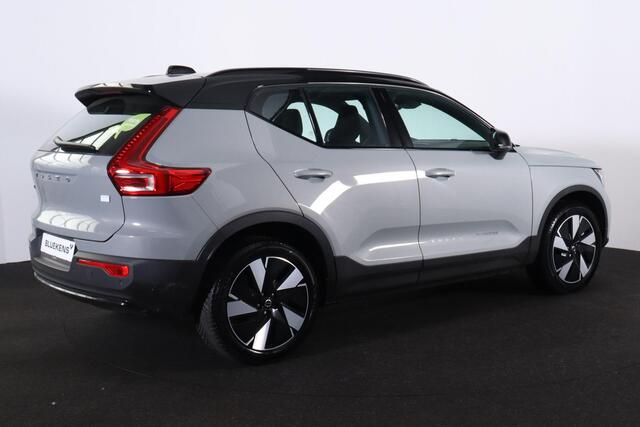 Volvo XC40 Single Motor Extended Range Plus 82 kWh - IntelliSafe Assist & Surround - Parkeercamera - Verwarmde voorstoelen & stuur - Parkeersensoren voor & achter - Draadloze tel. lader - Extra getint glas - 19' LMV met all season banden