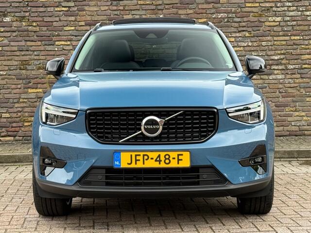 Volvo XC40 1.5 T5 Recharge R-Design Panodak Leer HenK Pilot assist Facelift