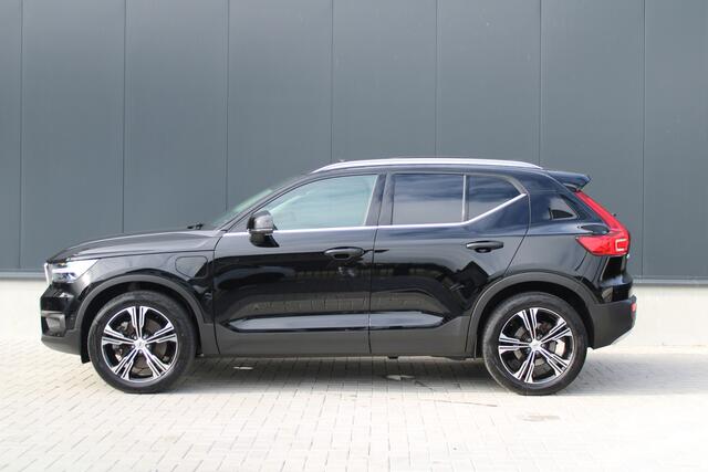 Volvo XC40 1.5 T5 Recharge Inscription - Leder - Pano - H&K - Pilot Assist - Memory - Keyless - 360 Camera - Stoel/stuurverwarming - Rijklaar