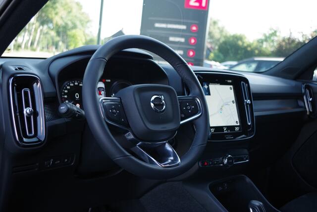 Volvo XC40 1.5 T4 211 PK Recharge R-Design Expression, LED, Leder-Alcantara, Camera
