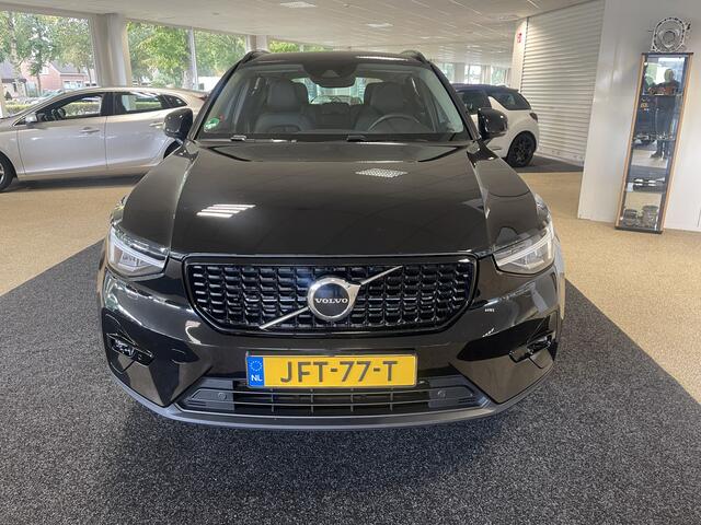 Volvo XC40 1.5 T5 Recharge plus Dark 261 pk apple/android van eerste eigenaar