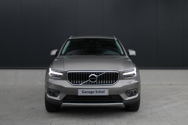Volvo XC40 1.5 T4 Recharge Inscription - Pilot Assist - Navi - Camera - Stoel/Stuurverwarming - LED - Rijklaar