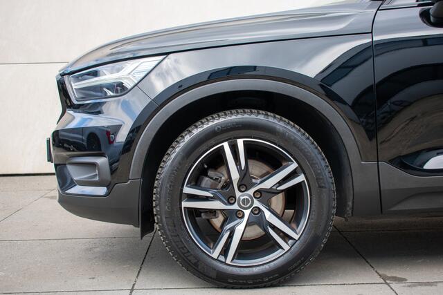 Volvo XC40 2.0 T4 AWD R-Design -Pano-H&K-Stoel/Stuur verw.-360 Camera-