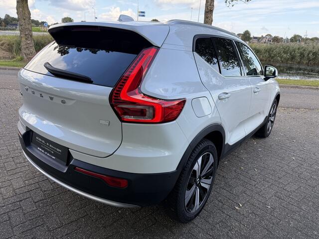 Volvo XC40 1.5 T4 Recharge Plus Bright ** Leder ** Camera ** Trekhaak ** Memory Seats