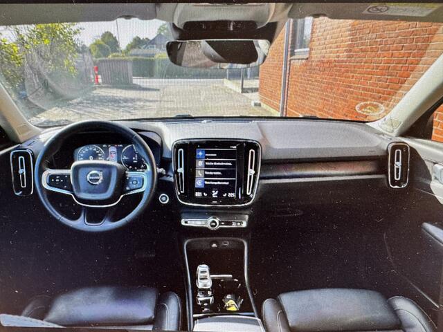 Volvo XC40 1.5 T5 Plug-in hybrid Plus Bright | Face-Lift | Leer | Navi | Apple | Cruise | Elek. Stoel.| % Bovag Occasion Partner %