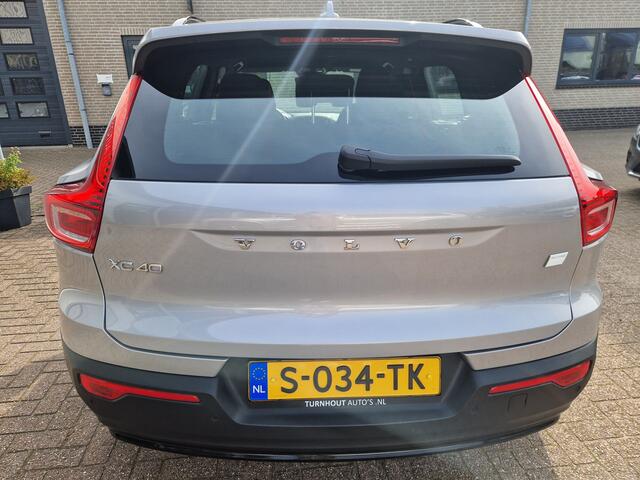 Volvo XC40 Recharge Plus 70 kWh 26.471 km NL auto!