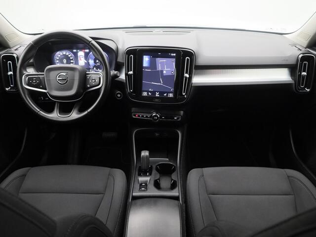 Volvo XC40 1.5 T5 Twin Engine Momentum Pro | KEYLESS | H&K | STOEL- EN STUURVERW.