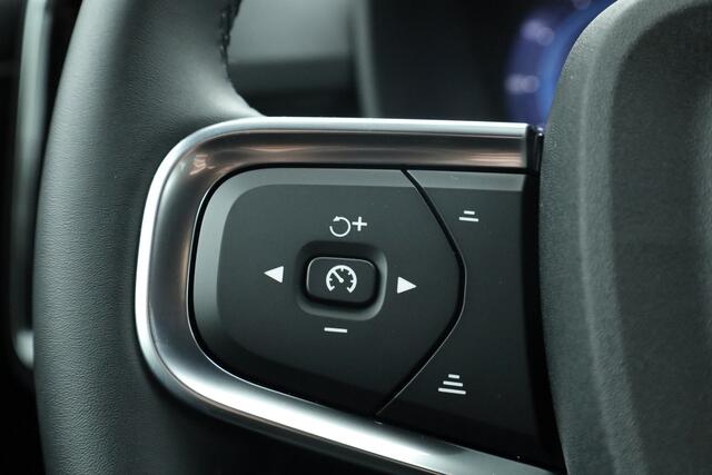 Volvo XC40 B3 Plus Black Edition | 360cam | Pilot Assist | Harman Kardon | Memory seat | 20'' | Pixel LED