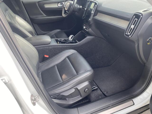 Volvo XC40 2.0 T4 H&K|Cam|led|trekhaak|leder