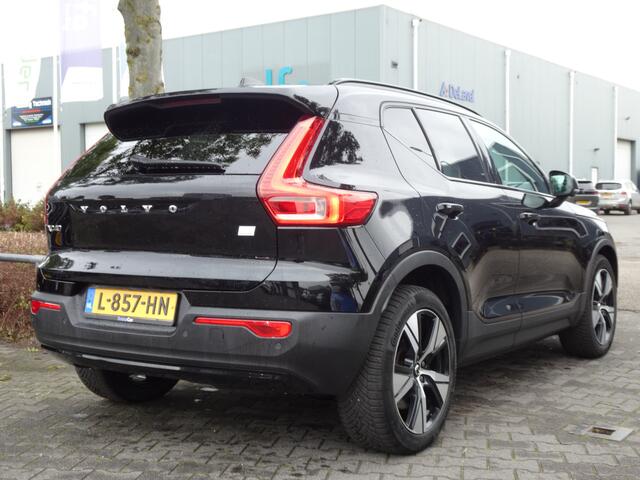 Volvo XC40 Recharge P8 AWD R-Design
