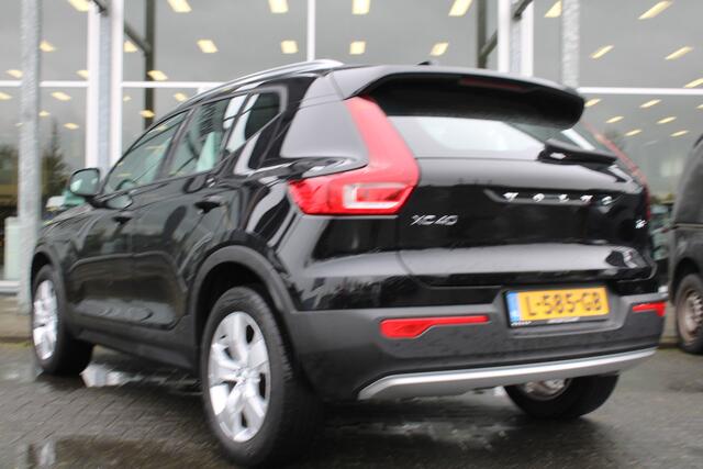 Volvo XC40 T2 Automaat Business Pro | Adapt. Cruise | El. Trekhaak | BLIS | Keyless | DAB | El. Achterklep