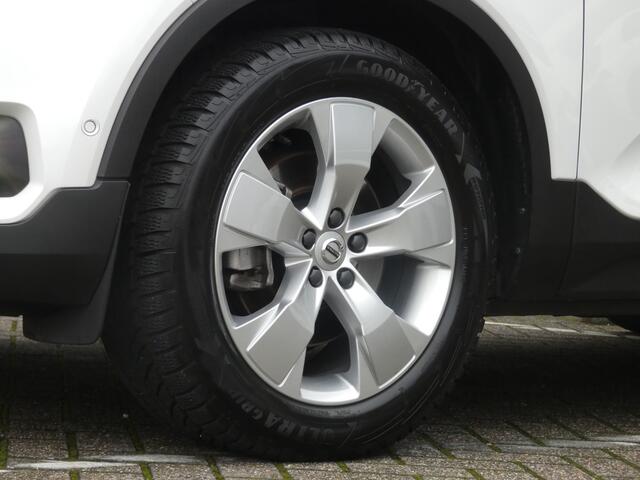 Volvo XC40 2.0 T5 AWD R-Design | Panoramadak | Harman/Kardon | Pilot Assist | Org. NL