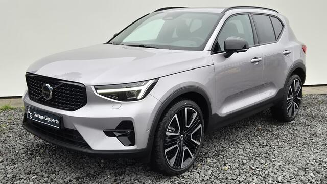 Volvo XC40 2.0 B3 Ultra Dark MY 2026 - 21" Wielen - Panorama dak - Lighting - I H/K Audio - 360 Cam - Alarm - Climate - Privacy Glass - R980 Interieur