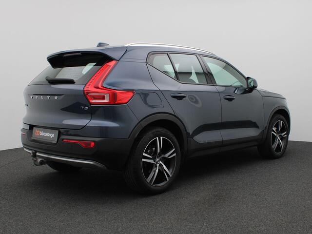 Volvo XC40 1.5 T3 Business Pro 163PK Trekhaak, Achteruitrijcamera, Keyless, Clima, Elektr. Achterklep, 18" LM Velgen, Adaptieve Cruise Control