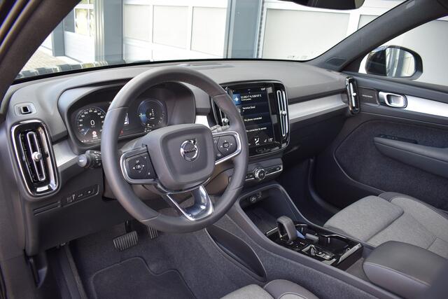 Volvo XC40 1.5 T4 Plug-in Inscription Ultimate Dark | Panodak | Harman Kardon