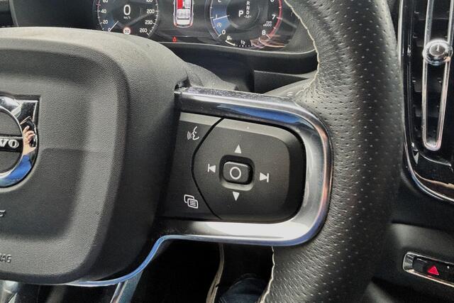 Volvo XC40 2.0 T4 190pk R-Design SCANDINAVIAN LINE