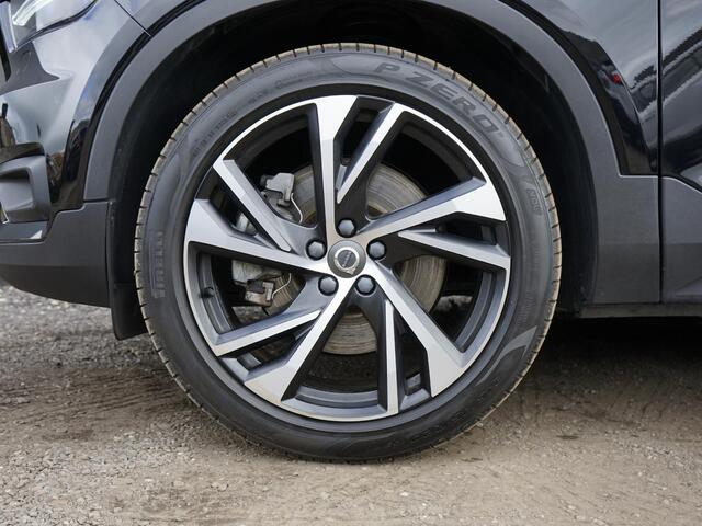 Volvo XC40 1.5 T5 Recharge R-Design Dealer onderh. / 1ste eigenaar / 360 Camera / 20'' LM velgen / Harman-Kardon / Elek. stoelen / Keyless / Blind spot