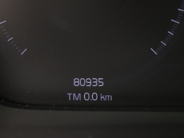 Volvo XC40 130pk T2 Business Pro Automaat Camera | Adapt. Cruise | Parkeersens. v+a | Stoel-/stuurverw. | Panoramadak