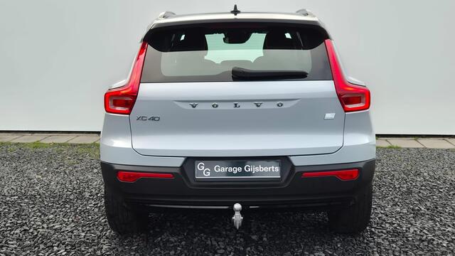 Volvo XC40 1.5 T5 Recharge R-Design 19" Wielen - Trekhaak - Harman Kardon Audio - Climate - Two Tone - Camera achter