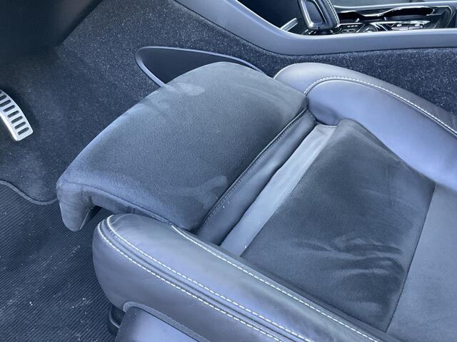 Volvo XC40 1.5 T5 262pk PHEV Recharge R-Design Elek.Trekhaak Leer Stoel/Stuurverw Adap.Cruise NL-Auto!