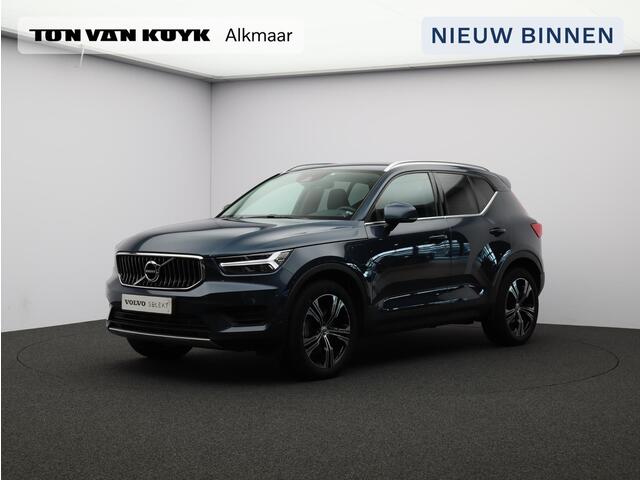 Volvo XC40 T4 Recharge Inscription / Trekhaak / Stoel+stuurwielverwarming / 19" / Privacy glass