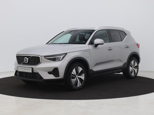 Volvo XC40 1.5 T4 Plug-in hybrid Core Bright | CAMERA | KEYLESS | STOEL- EN STUURVERW.