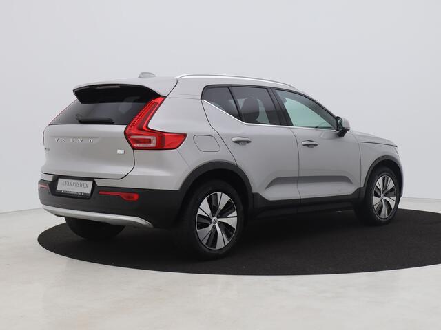 Volvo XC40 1.5 T4 Plug-in hybrid Core Bright | CAMERA | KEYLESS | STOEL- EN STUURVERW.