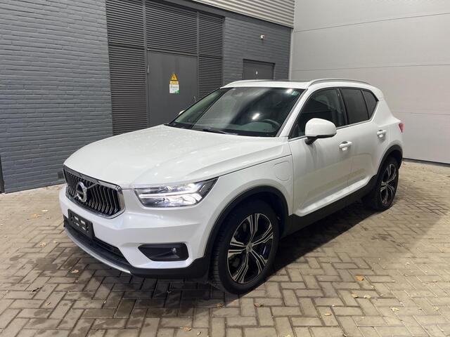 Volvo XC40 T5 Recharge Inscription Expr. | Panoramadak | 19 Inch | Keyless | Apple Carplay | Getint Glas