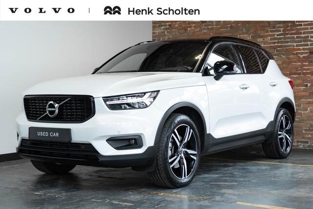 Volvo XC40 T4 Automaat R-Design | Panoramadak | Semi Electrische Wegklapbare trekhaak | Adaptive Cruise Control | BLIS | Comfortstoelen | Parkeercamera | Parkeersensoren voor + achter | Parkeerverwarming | Keyles Entree
